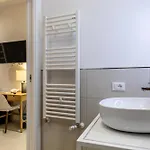 Vicolo Aperta