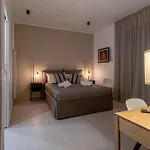 Vicolo Aperta Hotel *