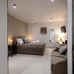 Vicolo Aperta Hotel